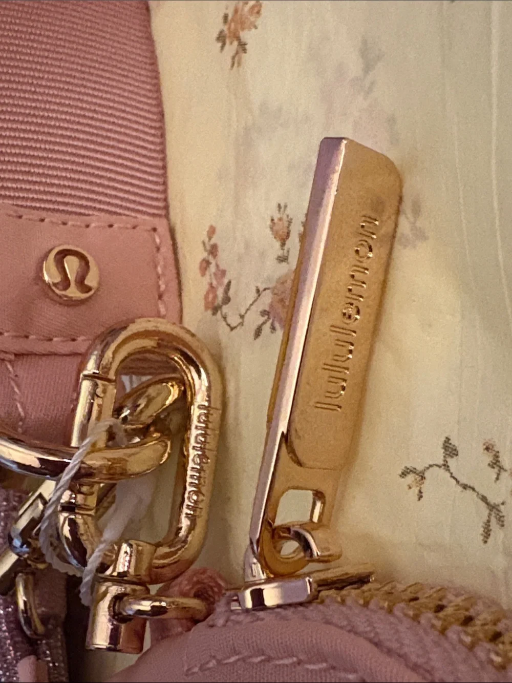 lululemon athletica Duo pouch wristlet Pink and Lilac Glitter Pouch